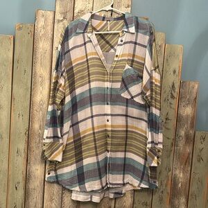 Free People Oversized Shirt. Medium